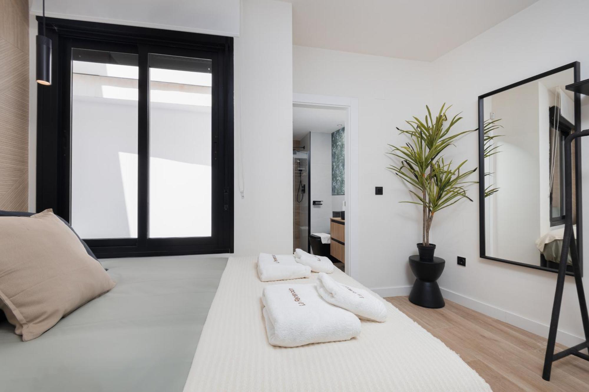 C56 - Studio With Amazing Terrace In The Centre Málaga Exterior foto